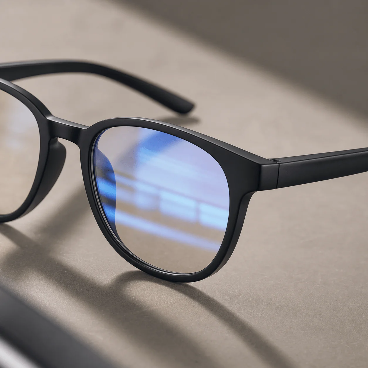 BlueGuard Desk Lens lifestyle view