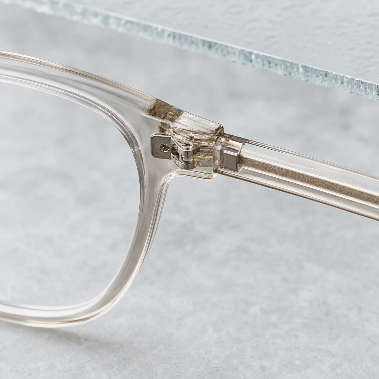 Lineup Optical Frame construction view